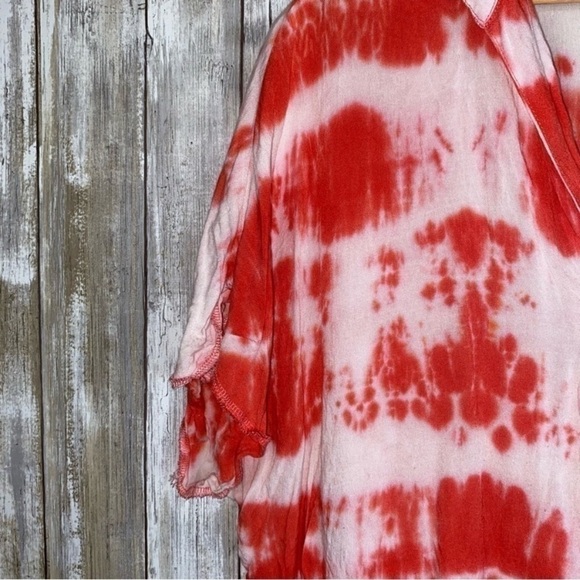Jodifl Red Dye Oversized Blouse - Picture 3 of 5